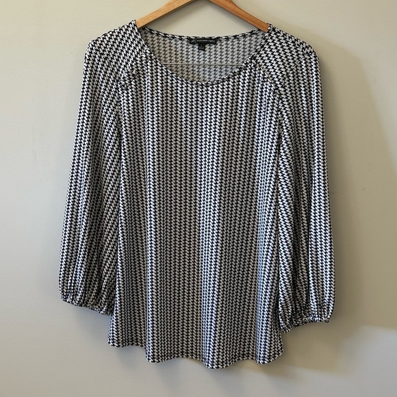 Adrianna Papell Black & White Houndstooth Print Women's Top - Size Large.  EUC - Picture 1 of 15